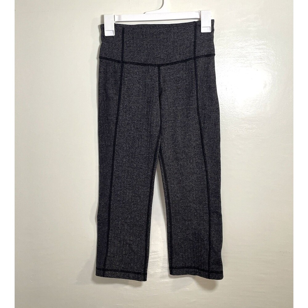 Lululemon Women's Herringbone Crop Knit Leggings Size 4 Yoga Athleisure Pilates